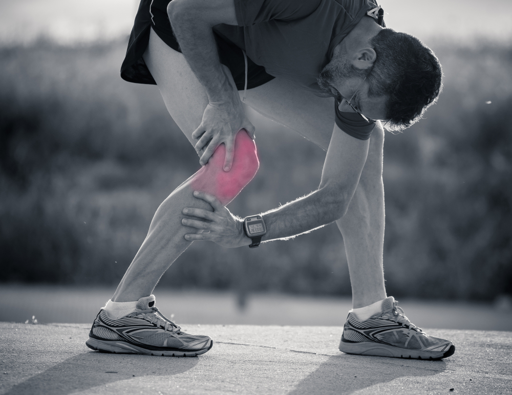 Should You Push Through Knee Pain?