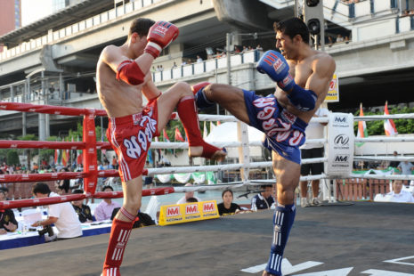 Can You Do Muay Thai With Bad Knees?