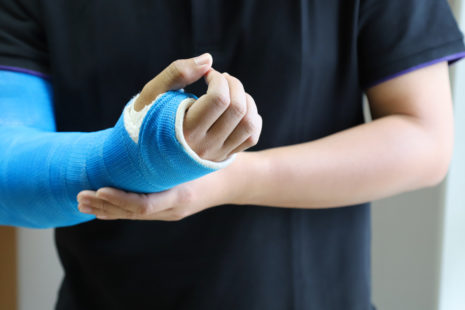 How Do You Rehab A Fractured Hand?