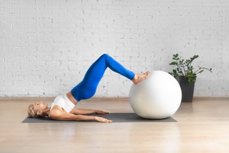 How To Tell If Your Pelvic Floor Is Tight Or Weak?
